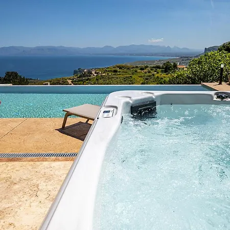 Azuria Con Piscina Privata Vista Mare Villa