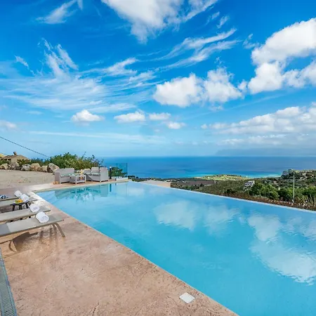 Azuria Con Piscina Privata Vista Mare Villa
